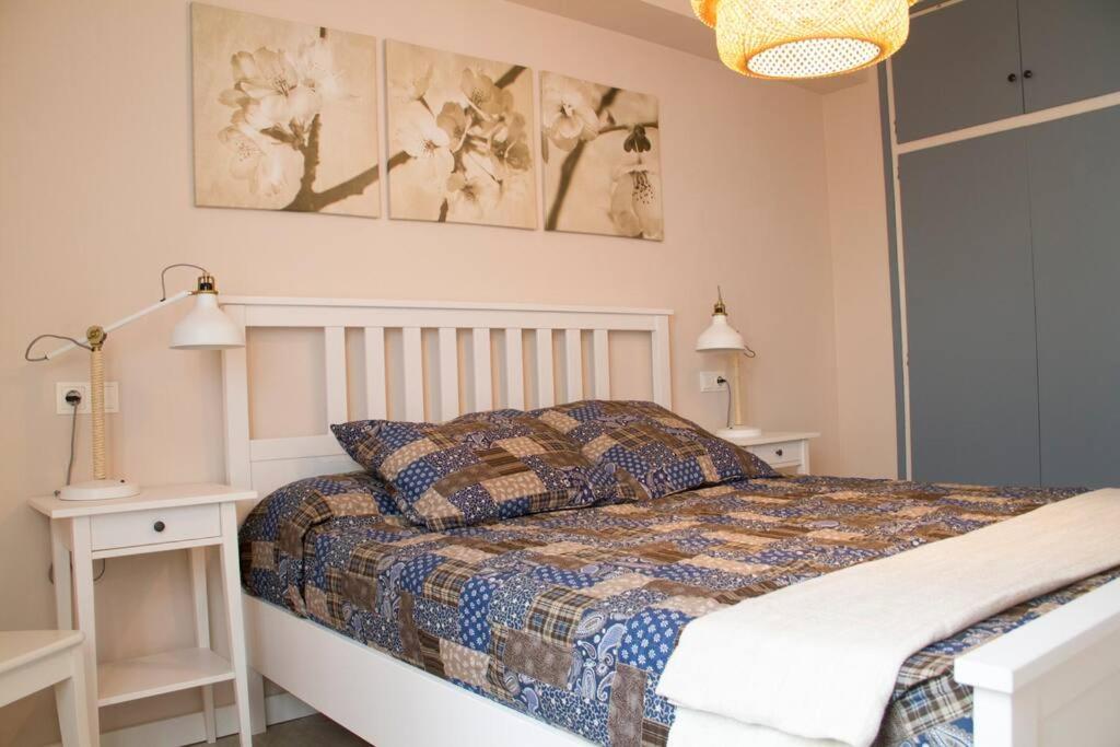Lloret De Mar - Beachside Apartment - Free Parking - Limited Size Car Esterno foto